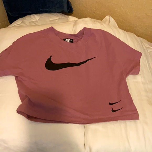 Nike crop - Picture 1 of 1